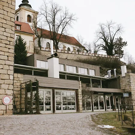 La Romantica 믈라다볼레슬라프