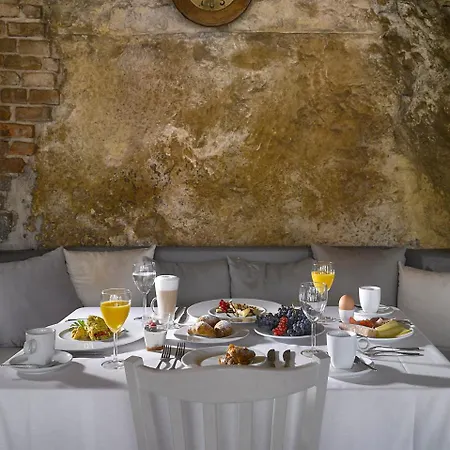 La Romantica فندق Mladá Boleslav